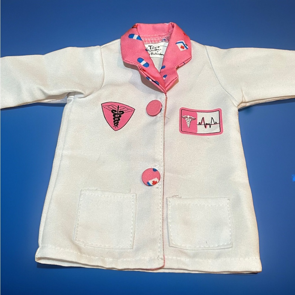 Great Pretenders Pink Doctor Doll Outfit Fits 18"-20" Dolls Lab Coat Only 2015